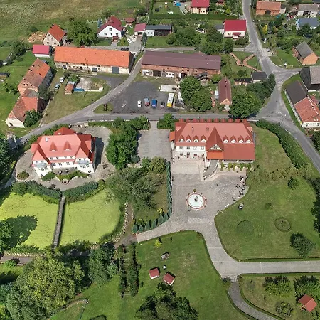 Oda ve Kahvaltı Palac W Badzowie