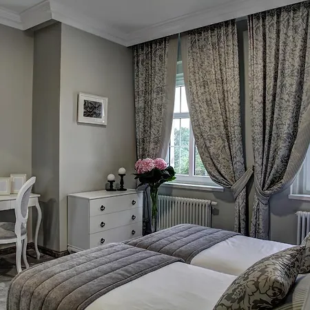 Oda ve Kahvaltı Palac W Badzowie Polkowice