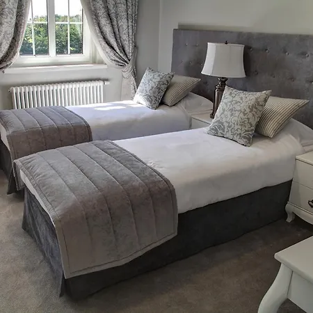 Pałac W Bądzowie 4*