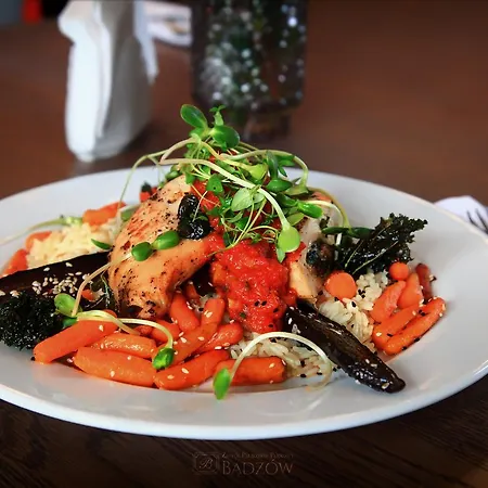 Pałac W Bądzowie 4*