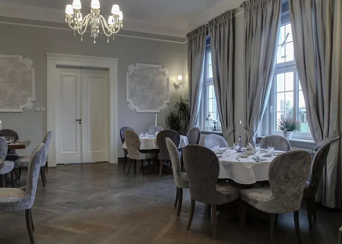 Palac W Badzowie 4* Polkowice